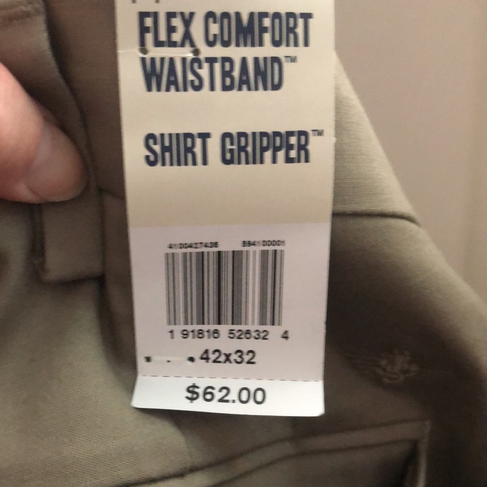 Dockers signature khaki classic fit lux cotton stretch 42x32 - Picture 4 of 6